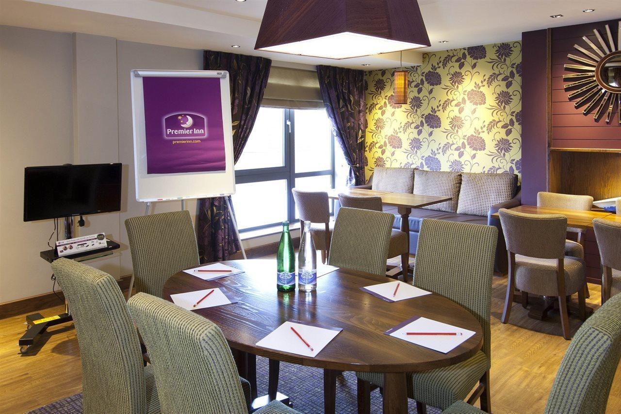 Premier Inn Solihull Exterior foto